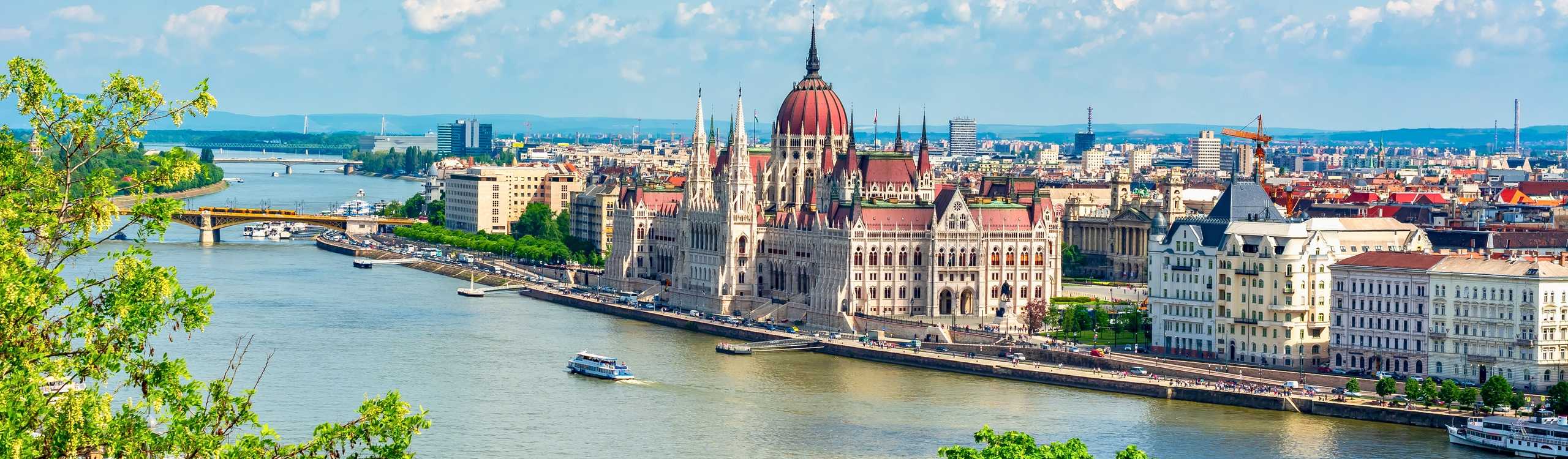 Udforsk Budapest med et City Pass – Spar på topattraktioner, nyd alt-i-én adgang, og oplev digital bekvemmelighed i 2026